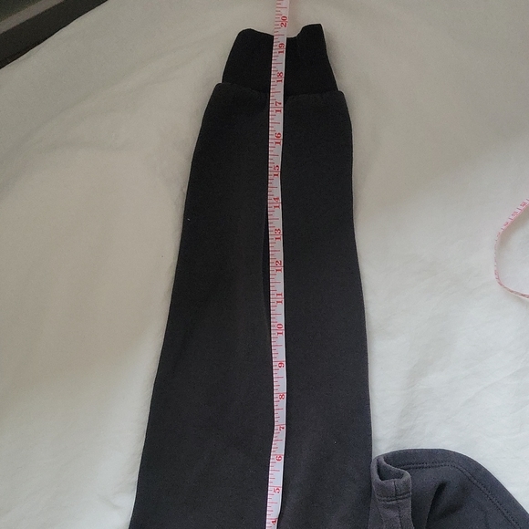 H&M Sweatshirt - Picture 6 of 8